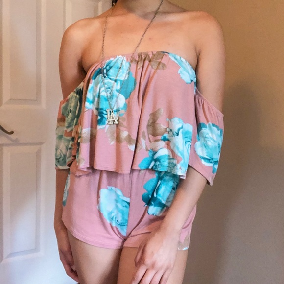 Floral Romper - Picture 2 of 6